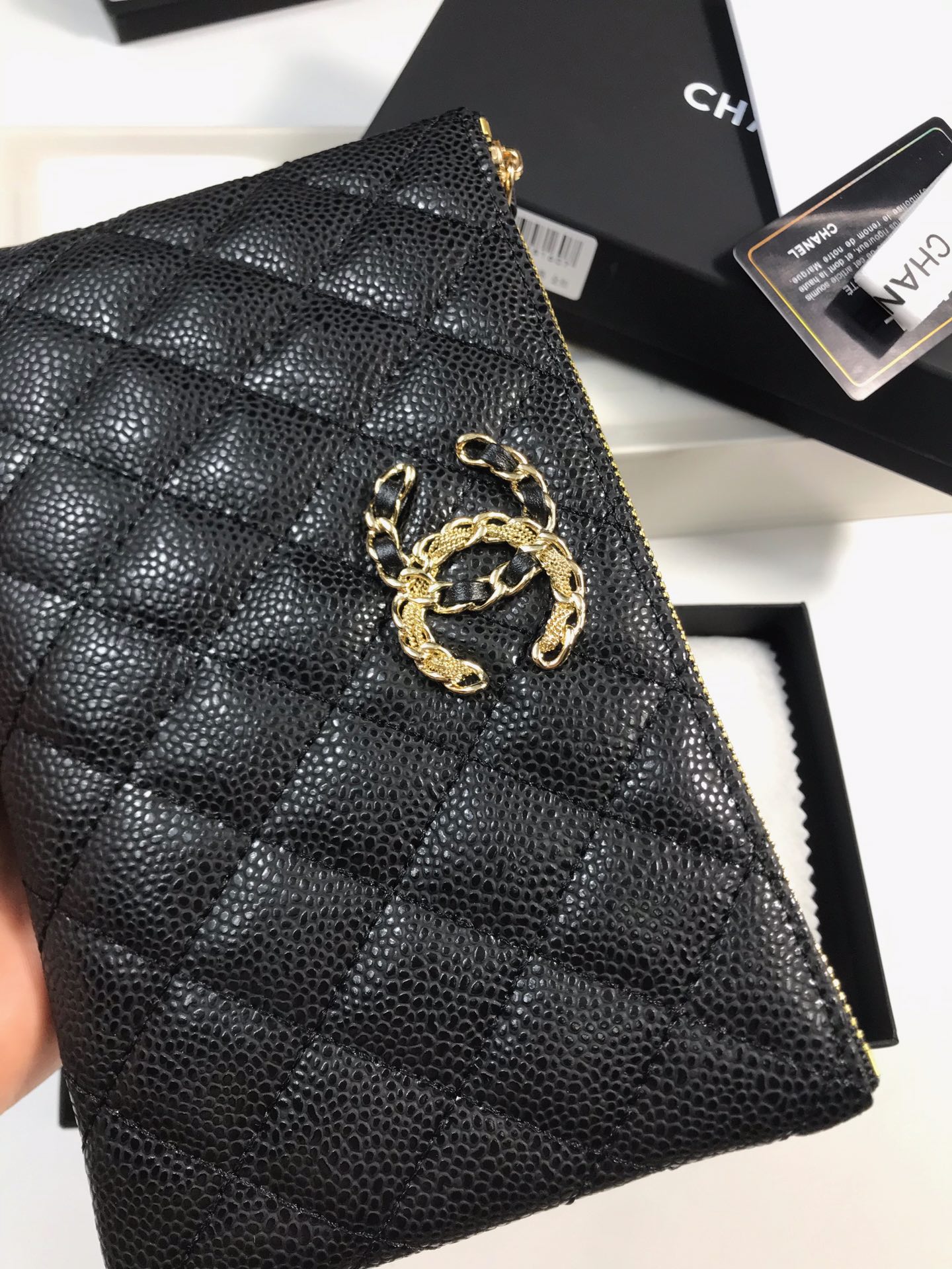 芸能人愛用Chanel シャネル 実物の写真 N品スーパーコピー財布代引き対応国内発送後払い安全必ず届く優良サイト